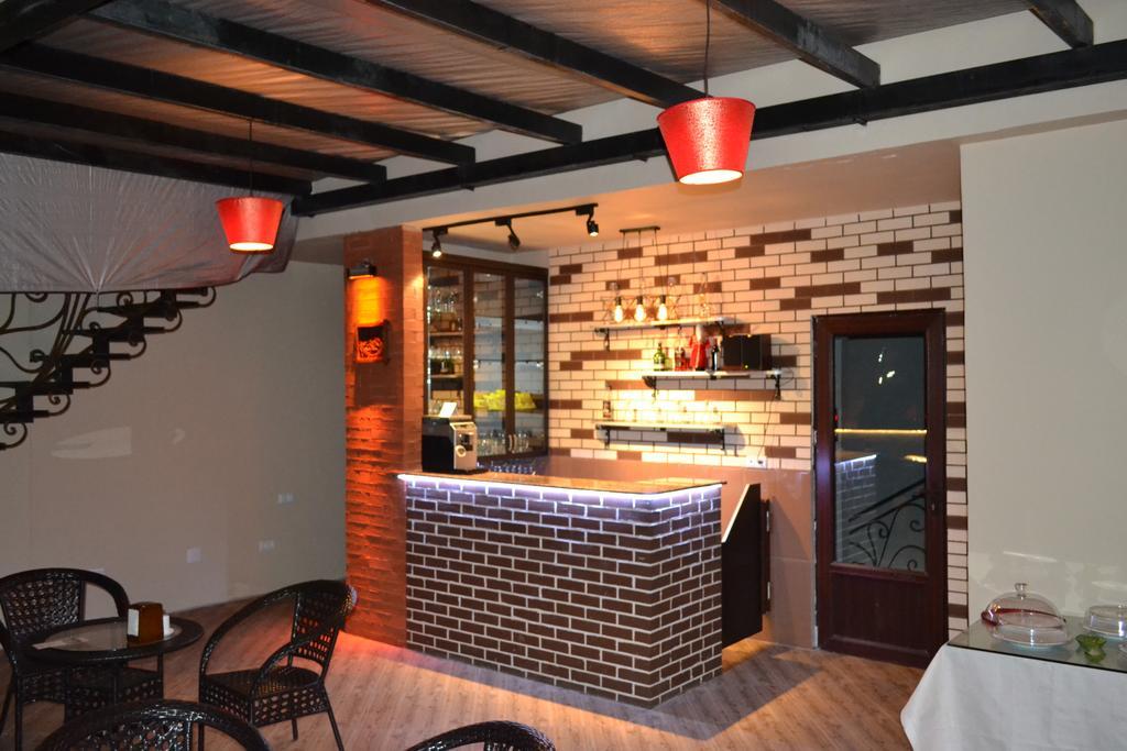 באטומי Hotel Elite House מראה חיצוני תמונה