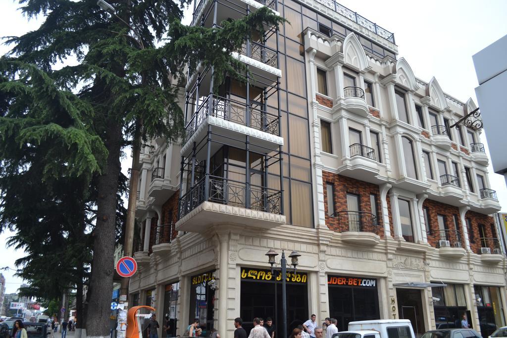 באטומי Hotel Elite House מראה חיצוני תמונה