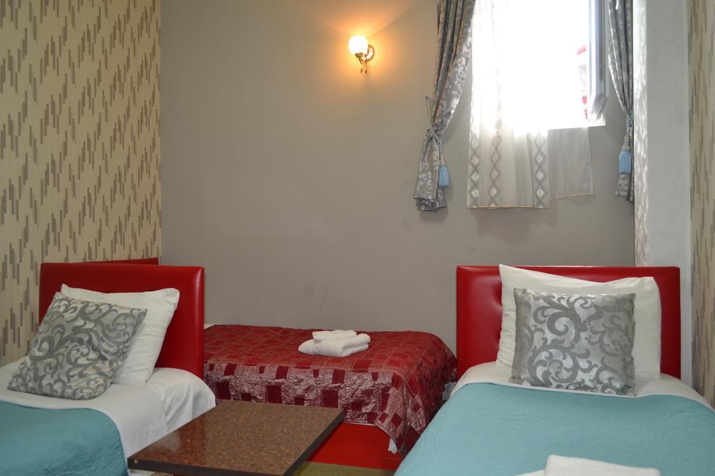 באטומי Hotel Elite House מראה חיצוני תמונה