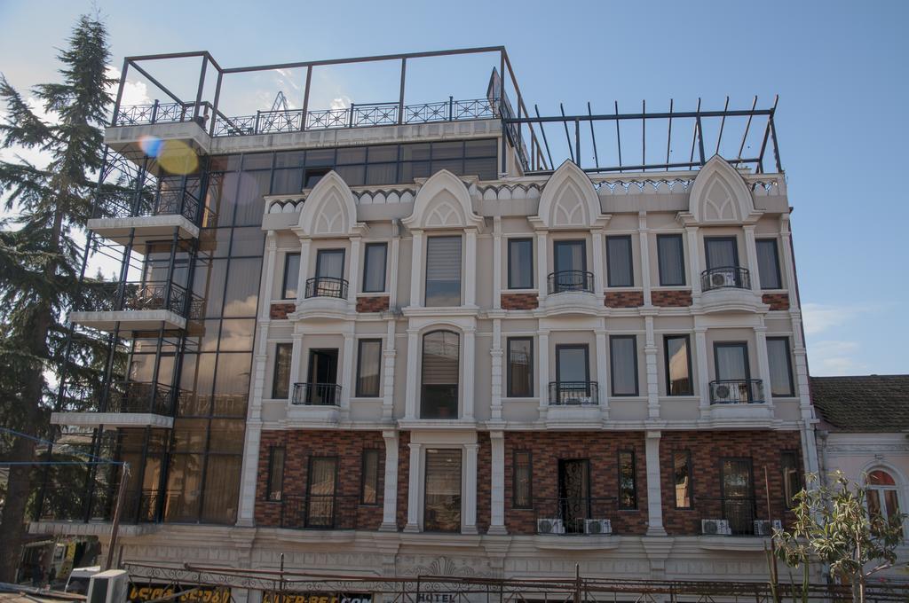 באטומי Hotel Elite House מראה חיצוני תמונה